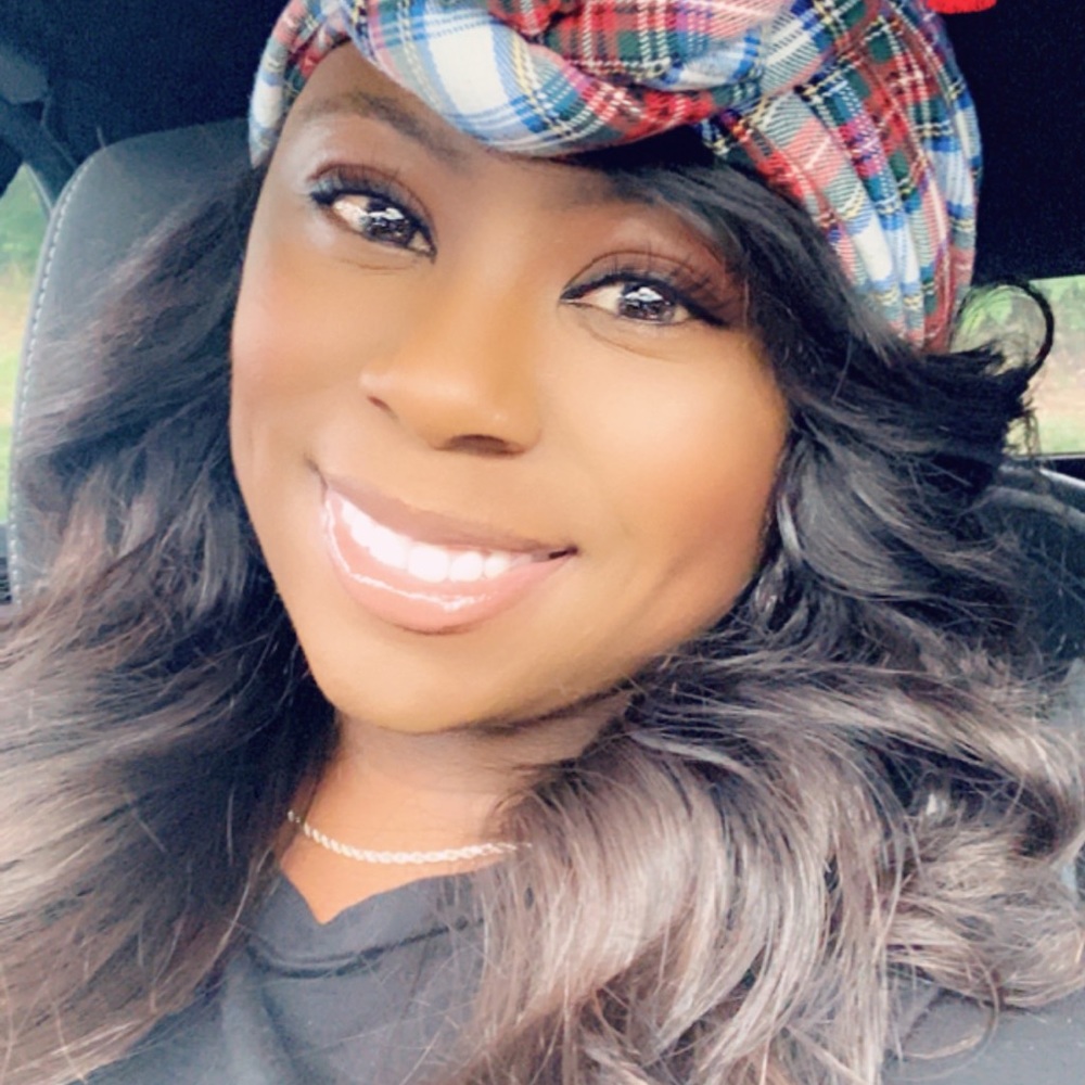 Meet your Posher, MyMy